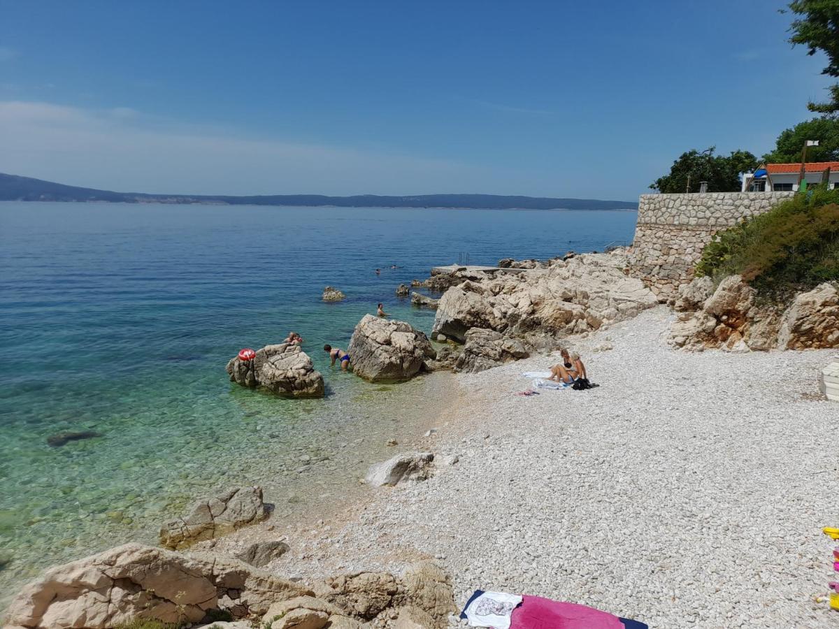Apartman Vitamare 160 M From The Beach Novi Vinodolski Kültér fotó