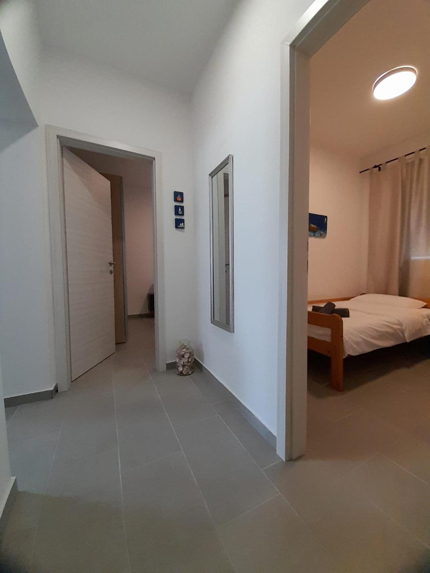 Apartman Vitamare 160 M From The Beach Novi Vinodolski Kültér fotó